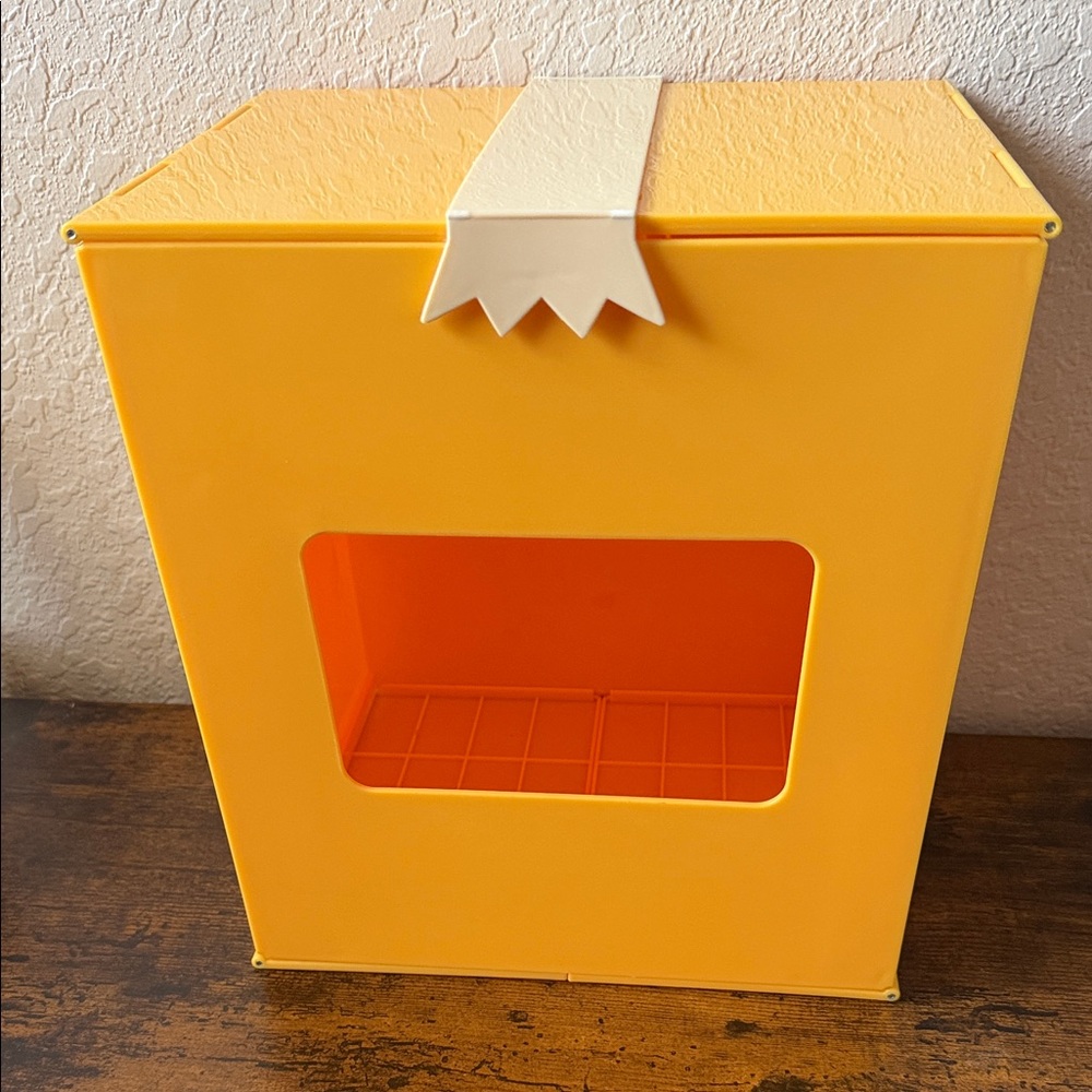 Lanky Box- Empty